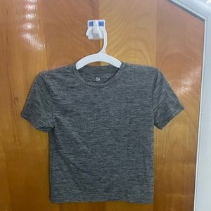 SO cropped grey short sleeve t-shirt